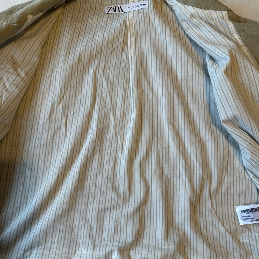 Zara Women's Utility Jacket in Tan - Picture 7 of 9